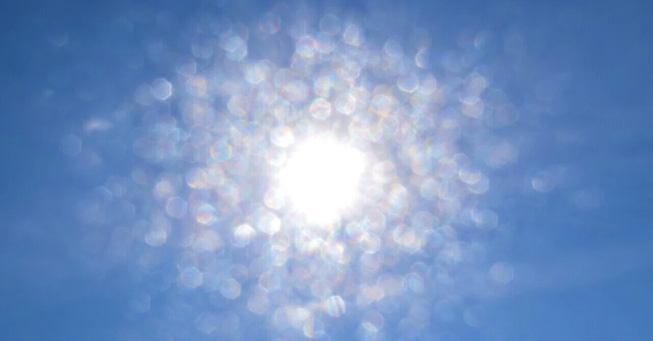太陽の光がすごい ｜Lana 秘めた想いを現実にする
