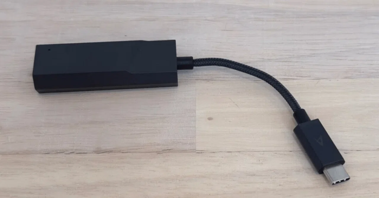 ドングル（型DAC）の背比べその6：「Astell&Kern AK HC2」いい音ですが