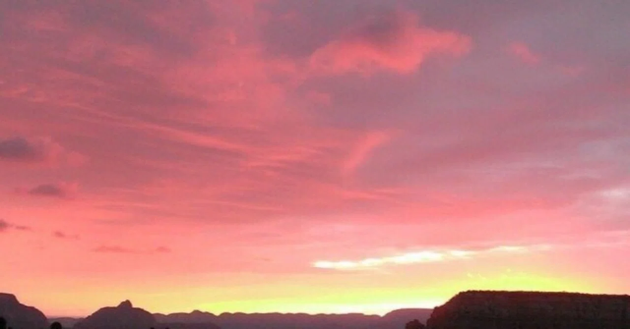 心の原風景「夕焼け小焼け」｜あづまきよし