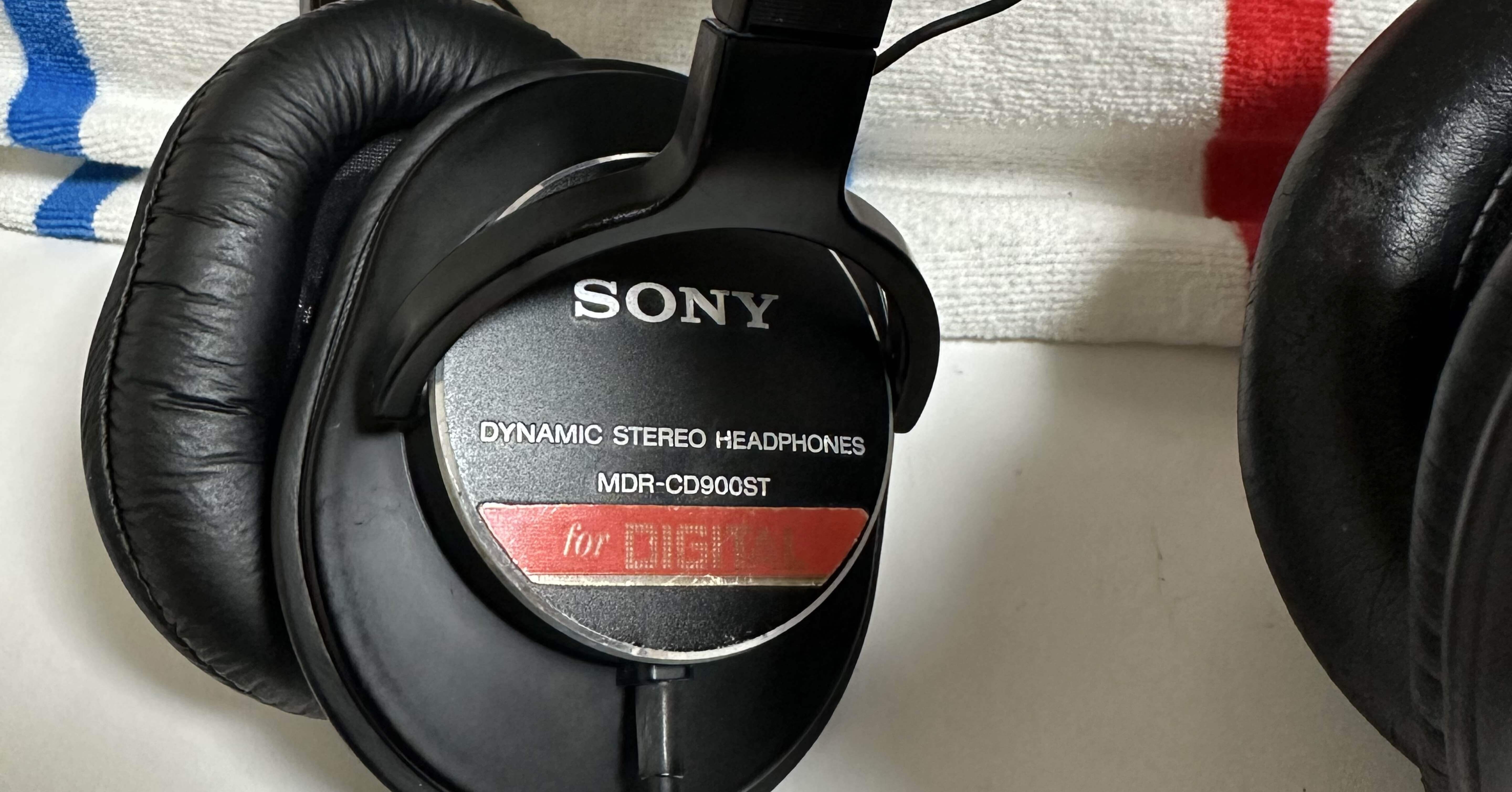 SONY　MDR－CD900ST スタジオモニター　イヤーパッド交換済 美品 Amazon | [SONY] Supply Kit (MDR-CD900ST用純正消耗品キット
