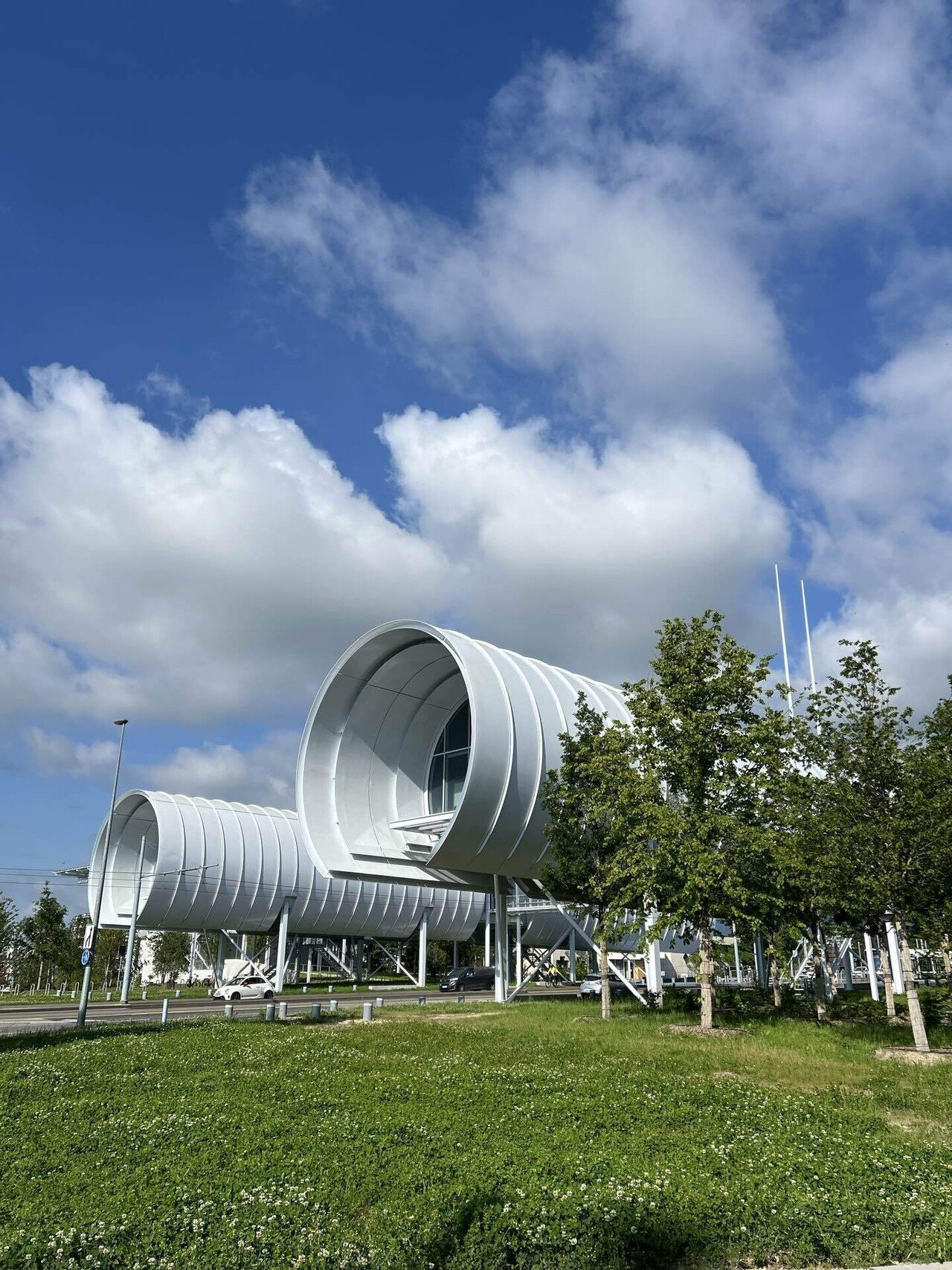 CERN見学〜神の粒子、ヒッグス粒子って？｜微笑む宝石