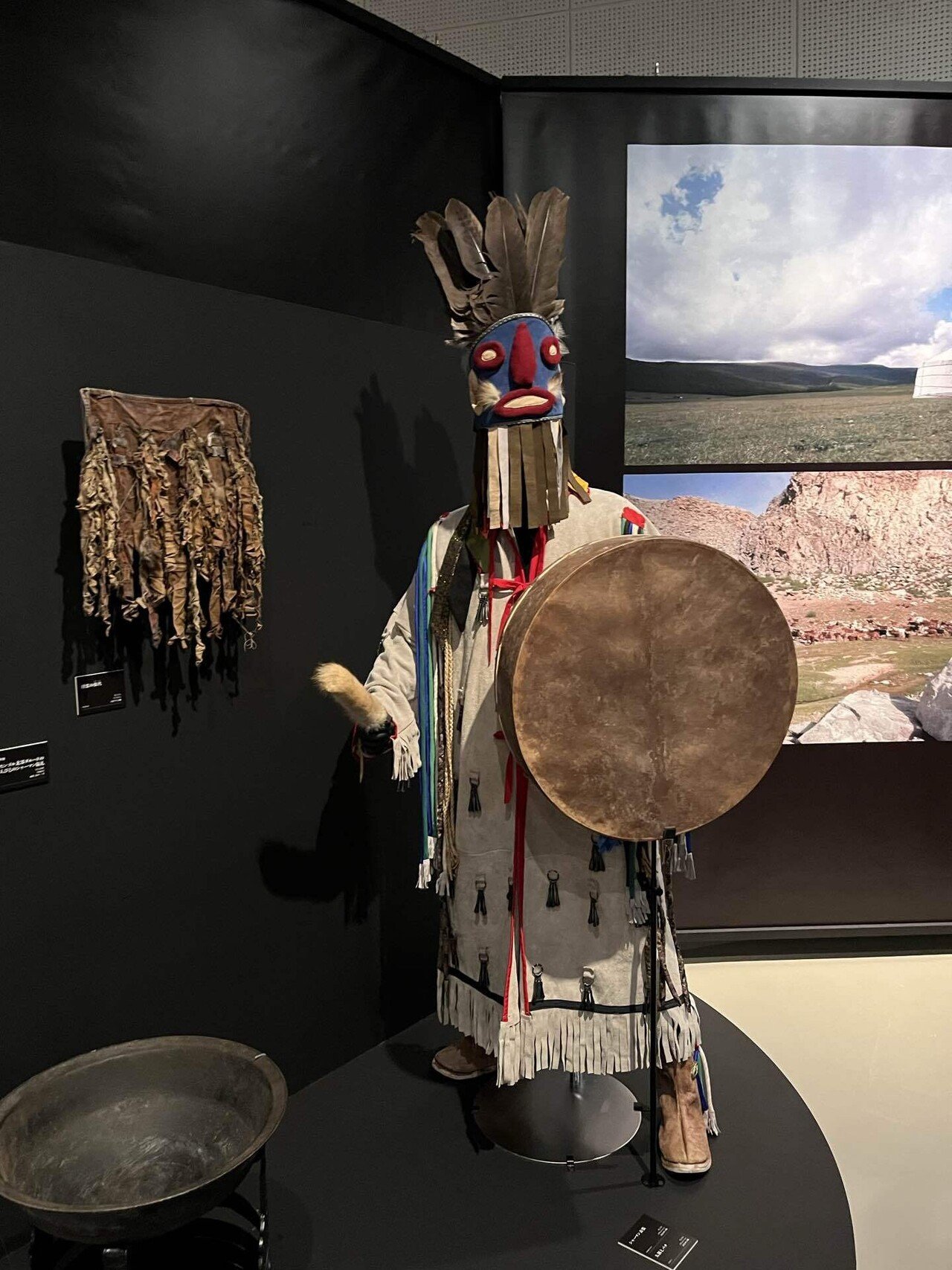 現代に息づく吟遊詩人たち 国立民族学博物館特別展 『吟遊詩人の