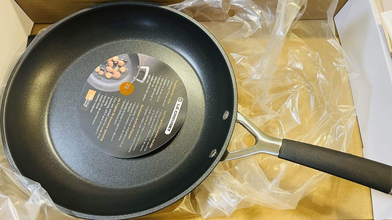 LE CREUSET フライパン 26cm 22cm 20cm取扱説明書付き LE CREUSET フライパン 26cm 22cm 20cm取扱説明書付き ル・クルーゼの