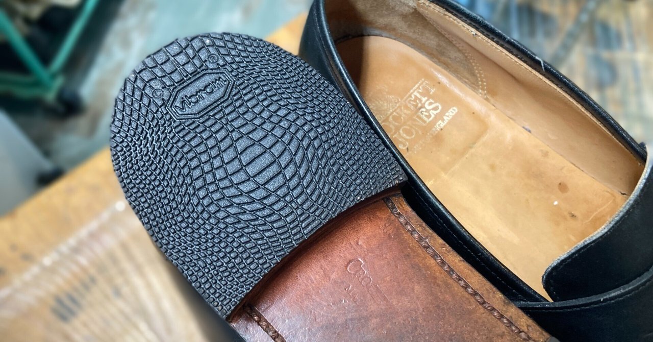 【トップリフト交換/カカト修理】クロケット&ジョーンズ｜CREA Repair & Handcrafts/roca