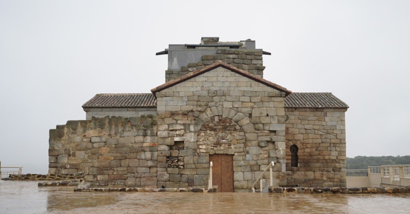 スペイン】サンタ・マリア・デ・メルケ教会｜毛人(EMISHI)