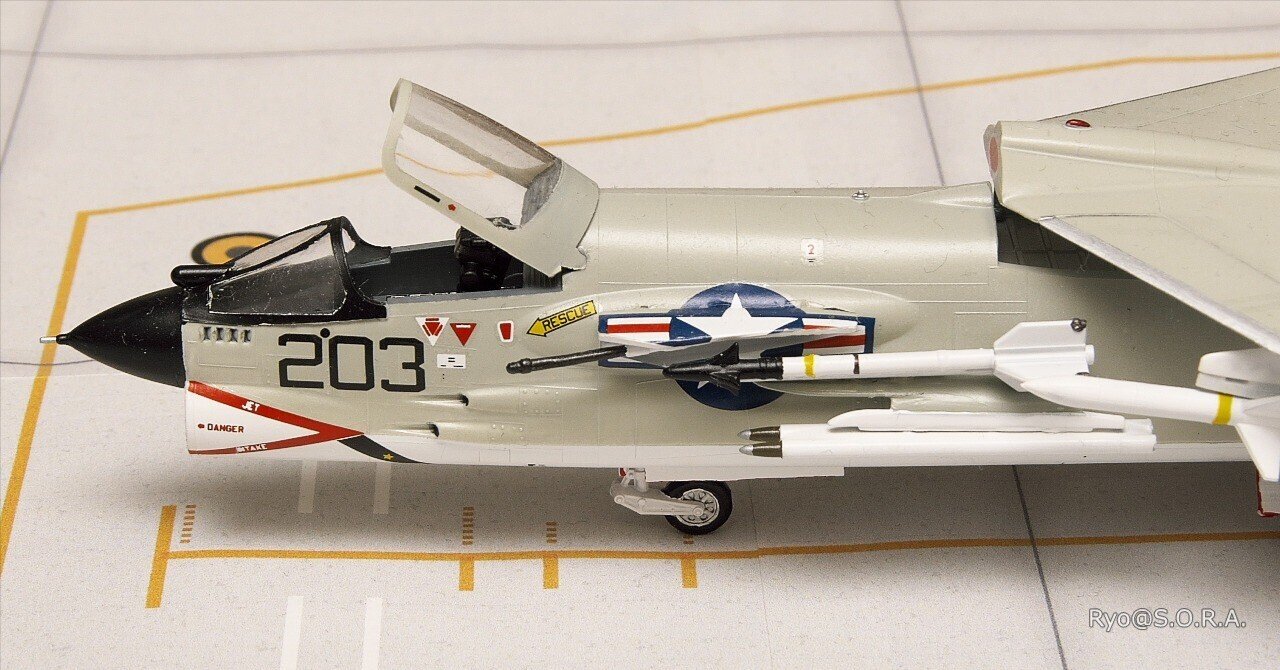 プラモデル製作記 ハセガワ 1/72 F-8E クルーセイダー｜Ryo@S.O.R.A.