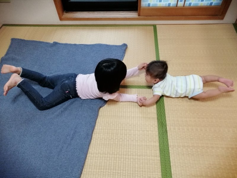 抱っこでどこまでも 生後9ヶ月の日記 ヨリ Note 抱っこでどこまでも 生後9ヶ月の日記 ヨリ Note