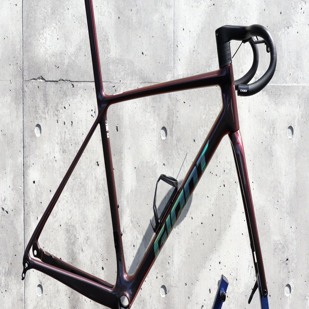 納車情報】TCR ADVANCED SL 0 フレームセット/CADEX RACE Integrated