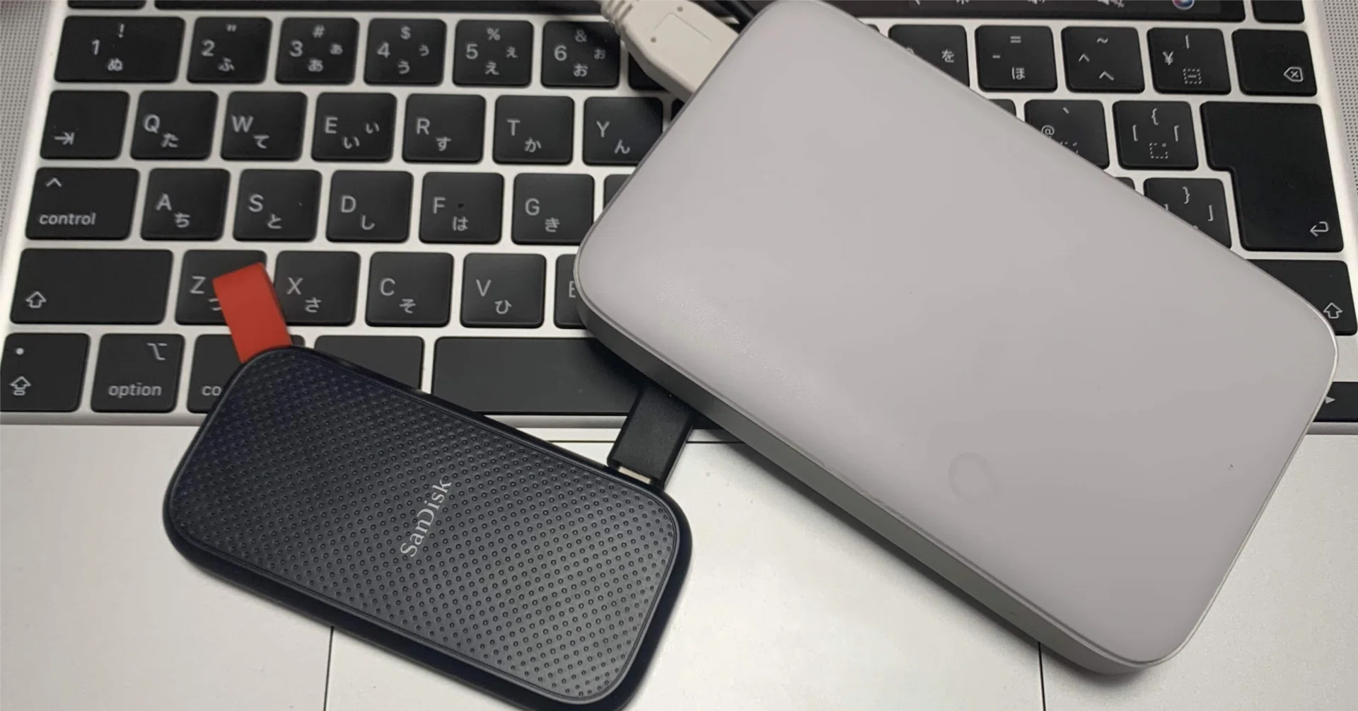 MacBook]PC購入の際に価格を抑えたいならストレージは外付け＋クラウド
