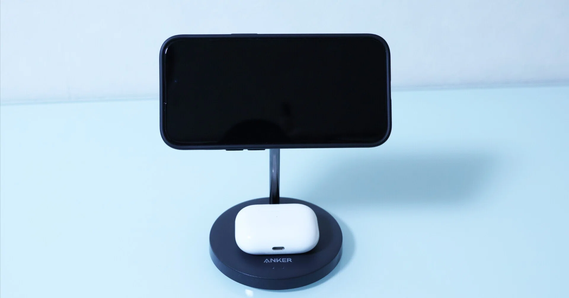 買って良かった】ワイヤレス充電器のAnker MagGo Wireless Charger (2