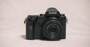 レビュー】おかえり、ハッセルブラッド。 Planar C 80mm F2.8を