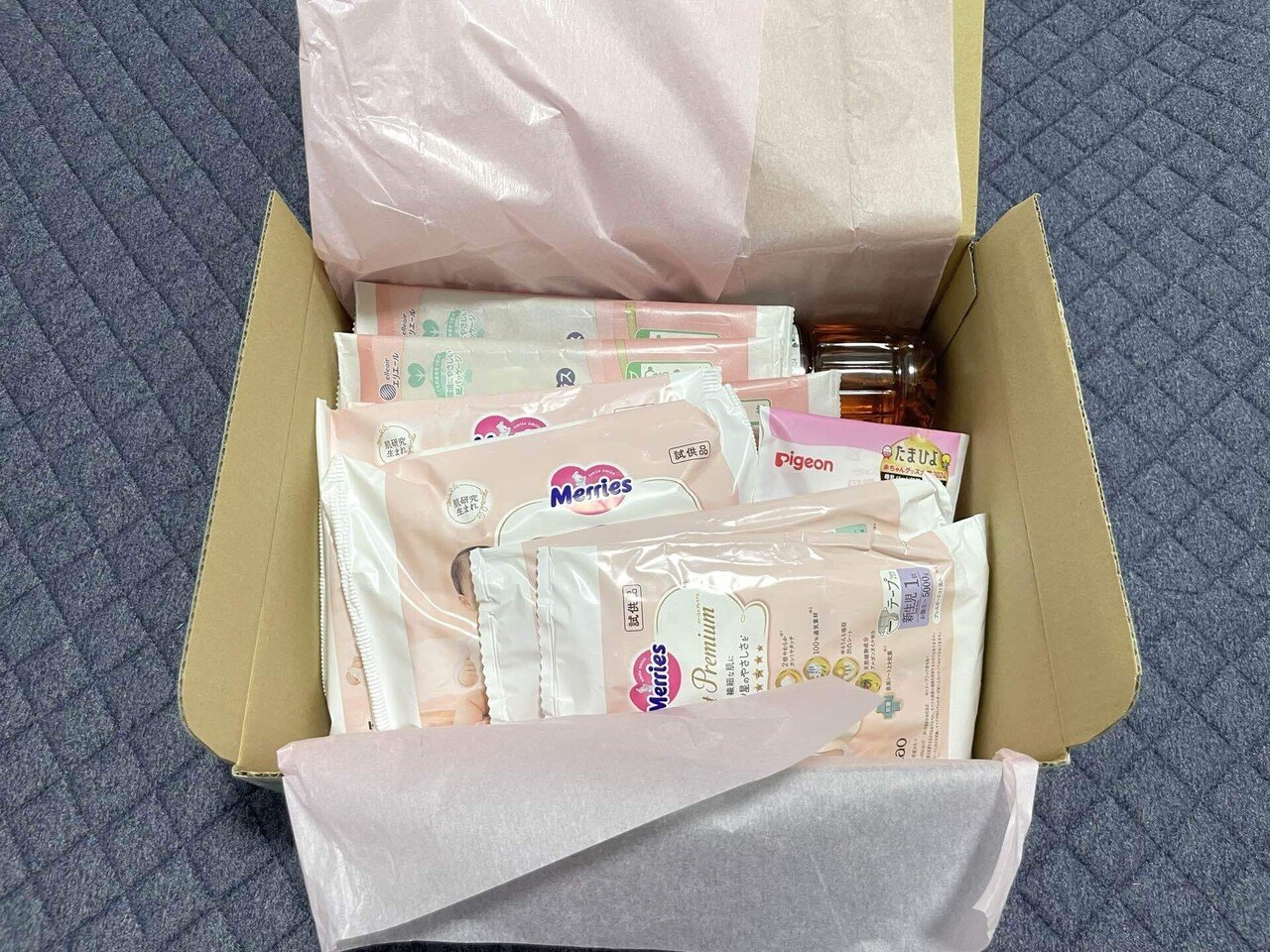 Amazonの出産準備お試しBOXが届いたゾ！｜まみこ