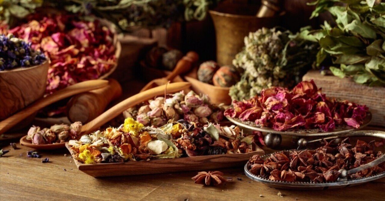 成長するハーバル化粧品市場と注目ブランド」【海外トレンド 2024年9月