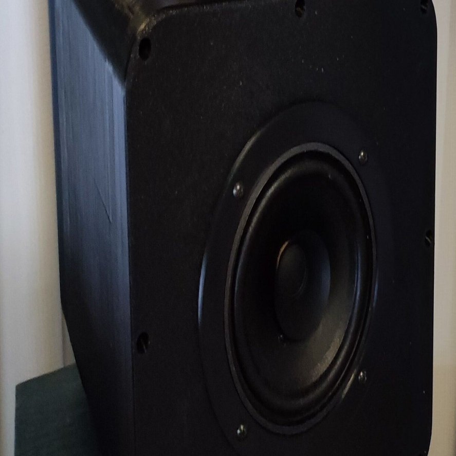 TB W3-1319SA使用　逆ホーンバスレフは木工クラフト作品なみ？ TB W3-1319SA使用 逆ホーンバスレフは木工クラフト作品なみ？ TB W3