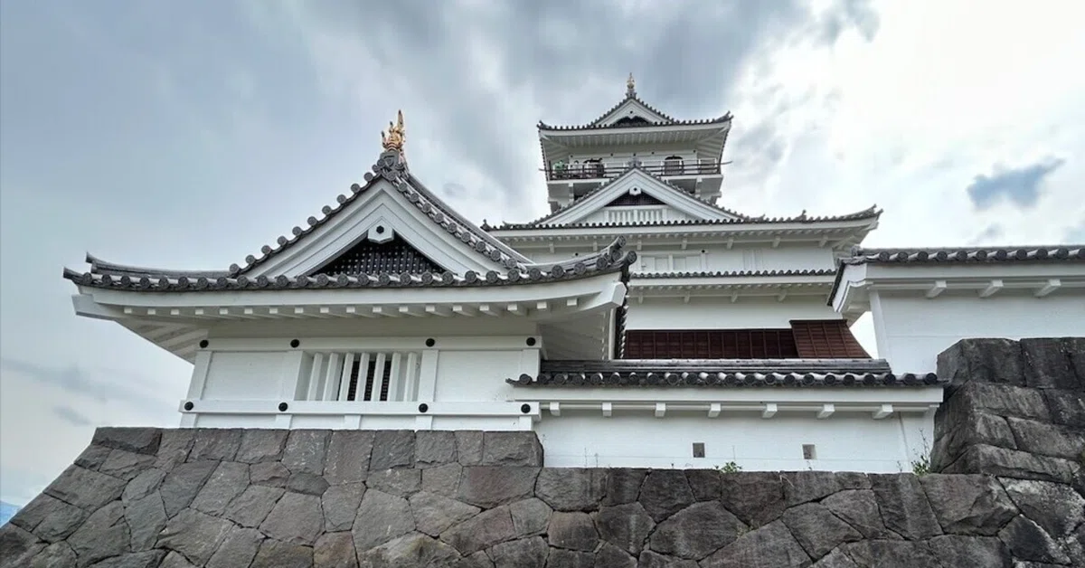 ♯7 模擬天守だけど,なんだか惹かれる・上山城｜sugaT