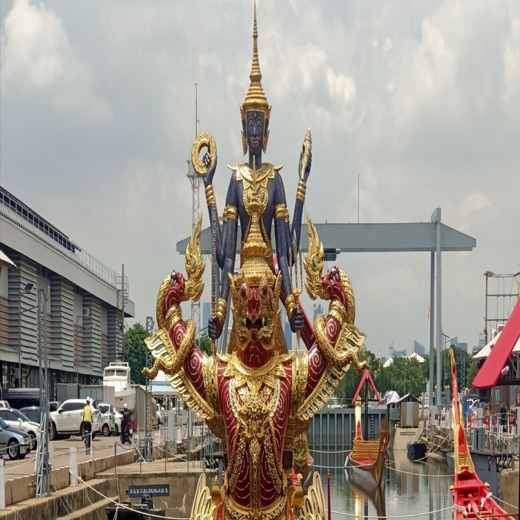 タイ徒然日記 〜散歩⑪王室御座船 Royal Barge｜miaw/@thailand