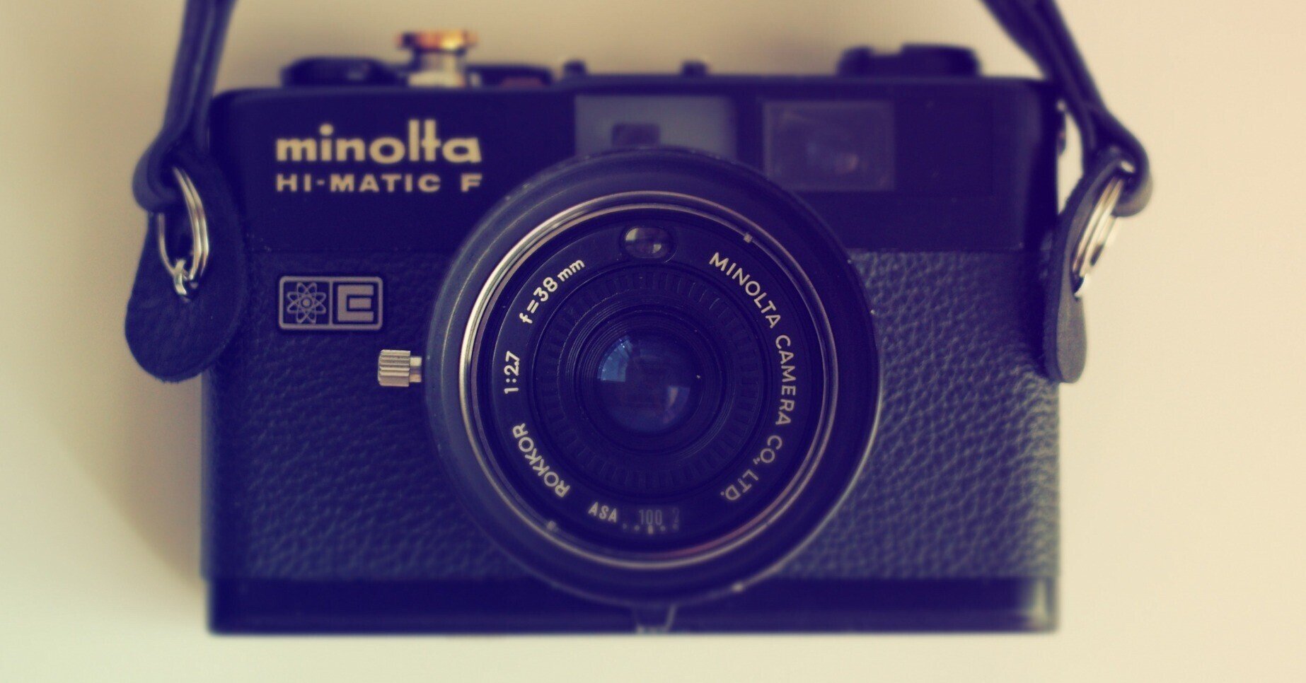 14.コンパクトは正義!Minolta HI-MATIC F <カメラ>|神成 14.コンパクトは正義!Minolta HI-MATIC F <カメラ>|神成