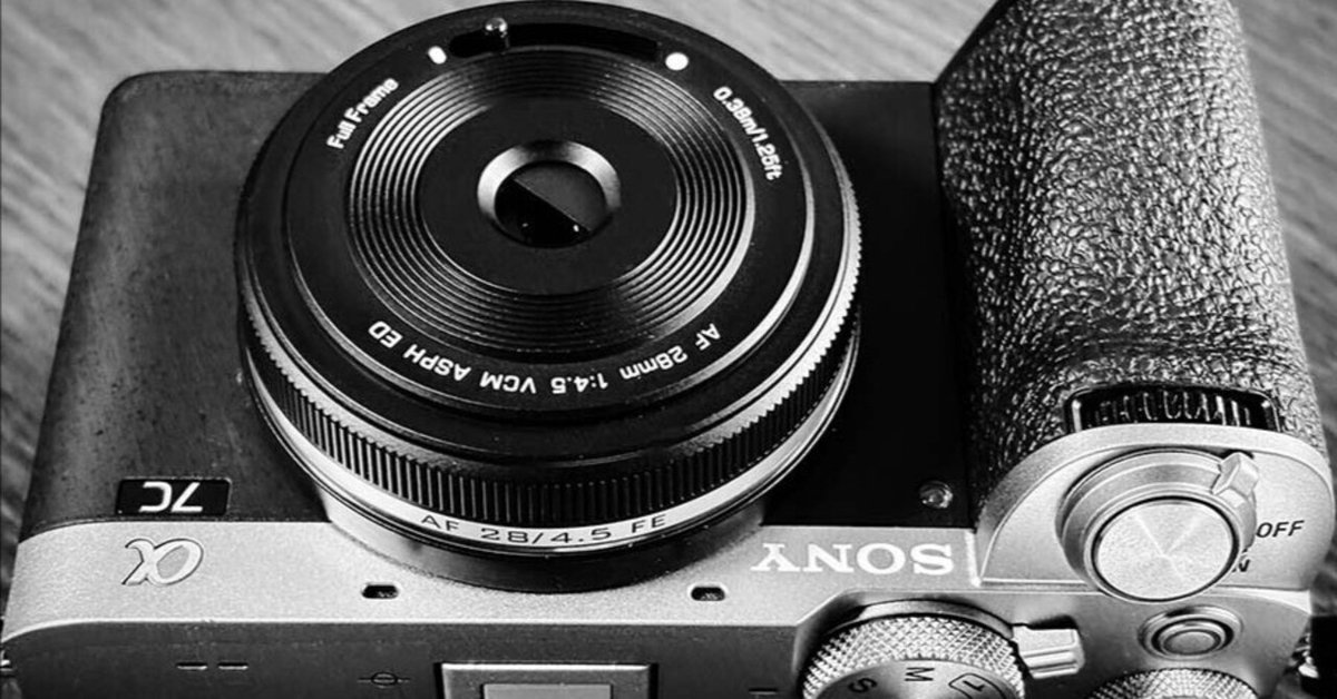 最終価格　VILTROX AF 28/4.5 FE ブラック Amazon.co.jp: VILTROX AF 28mm F4.5 FE 超薄型 レンズ Sony E