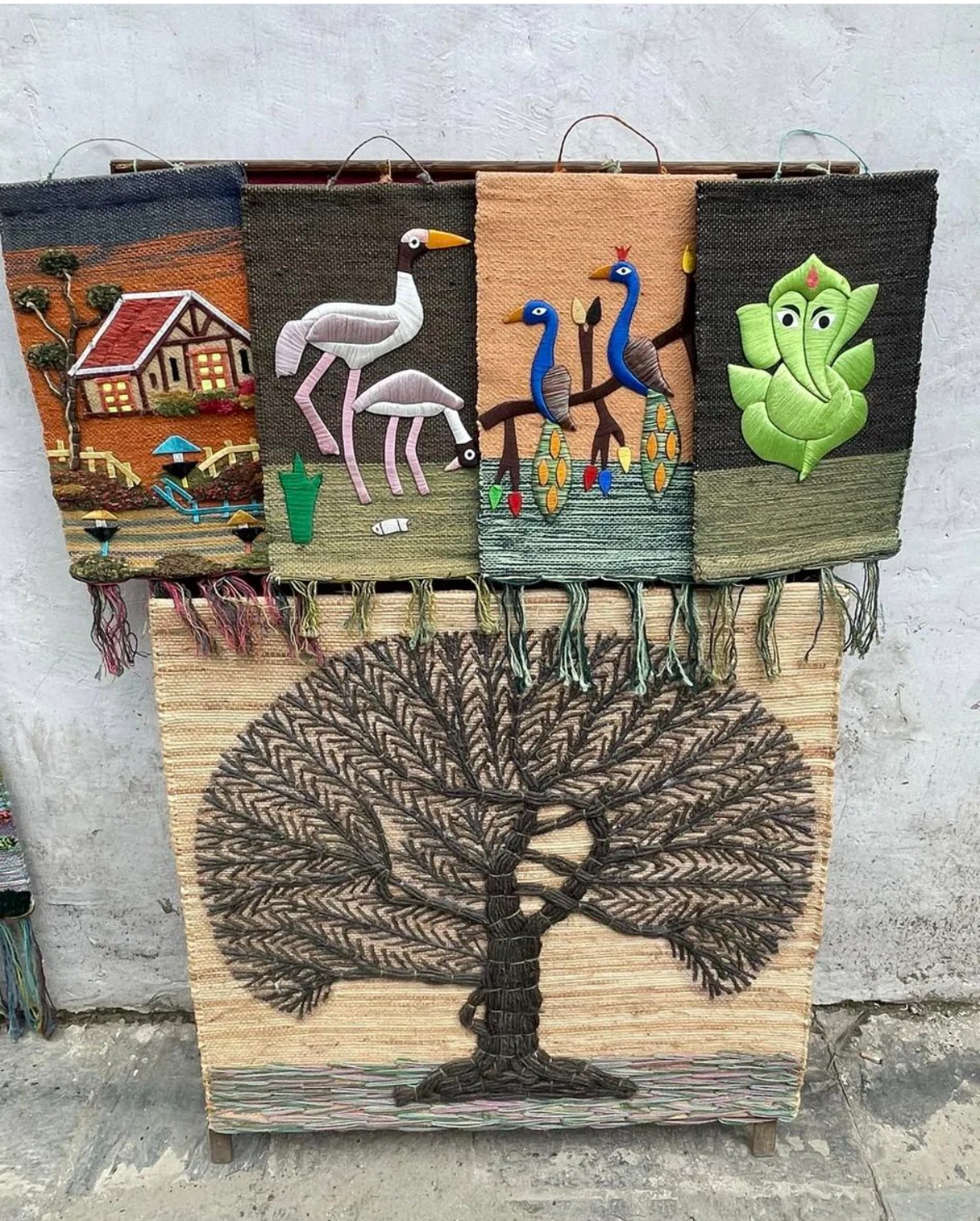 🇳🇵ネパール・カトマンズ⭐️オススメお土産🖼色鮮やか刺繍