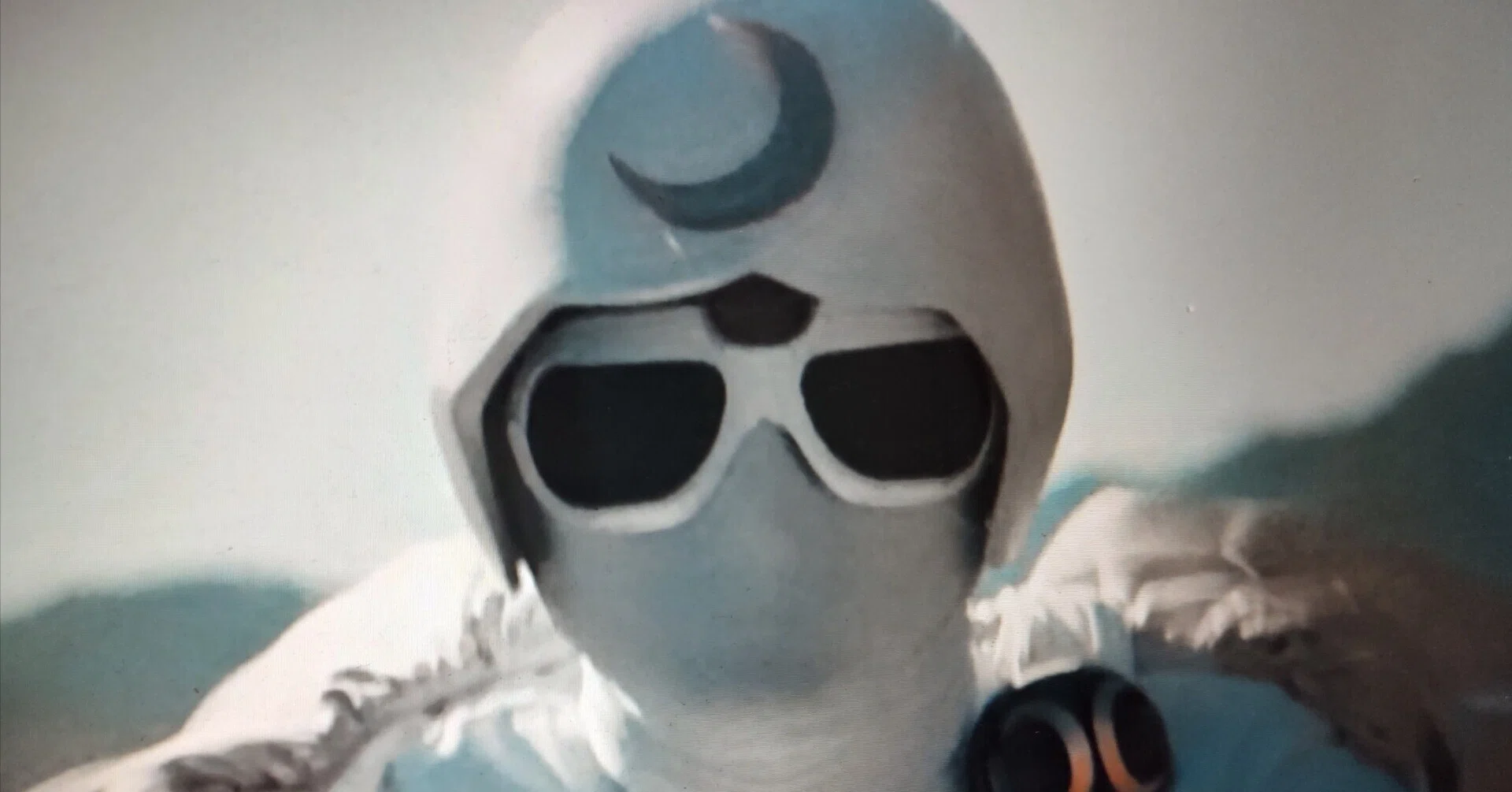 月光仮面-THE MOON MASK RIDER-(1981)の予告編 (彼は誰か？)｜ぐらぼま
