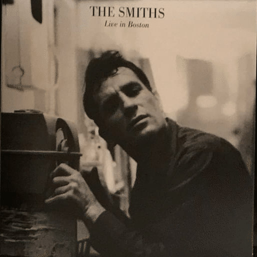 国内『ザ・クイーン・イズ・デッド デラックス・エディション』THE SMITHS Amazon.co.jp: ザ・クイーン・イズ・デッド: ミュージック