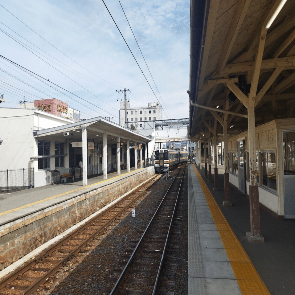 案内板　飯田線　国鉄　鉄道 看板 伊那市駅 新幹線 世界に一つだけ 飯田線各駅訪問】84 伊那市駅｜線路と鹿