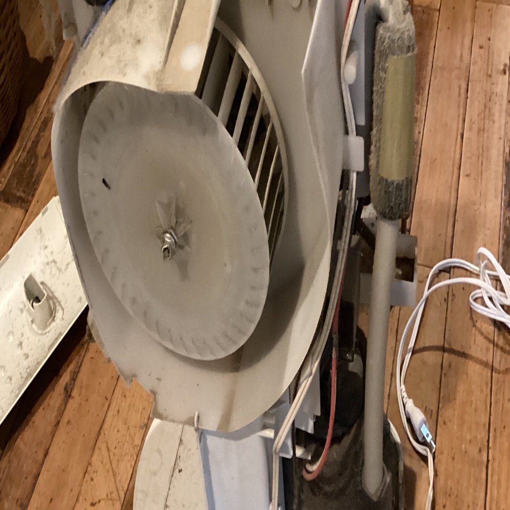 除湿機（コロナ）分解掃除｜えんどうえこ