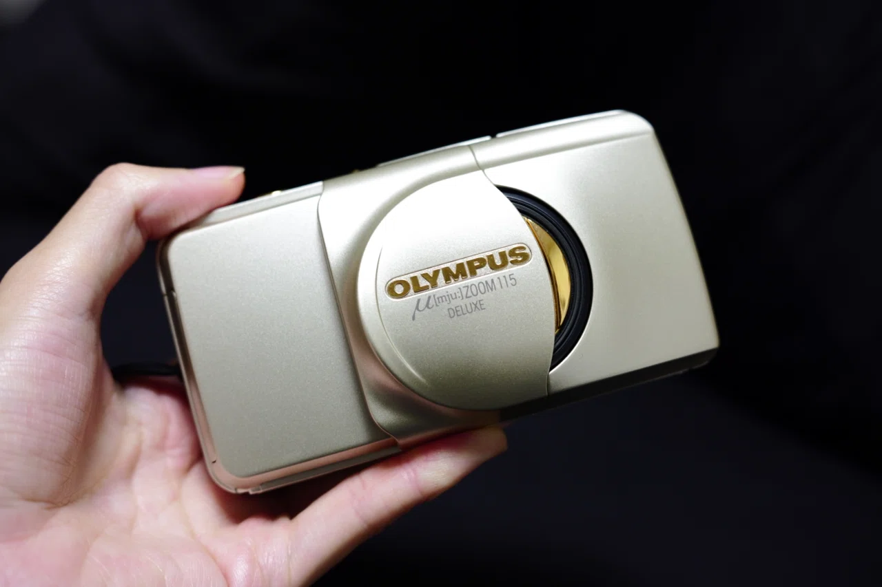 フィルムカメラ発掘したから、20年くらい前の期限切れフィルムで撮って