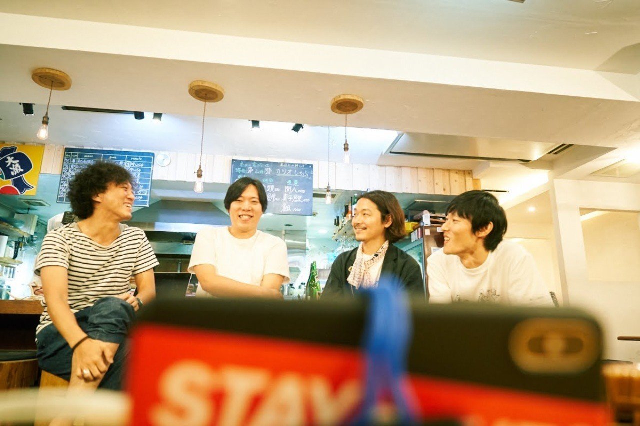 知らない人たちの写真 知らない人写真集」問題から考えるローカルメディアの難しさ 【Gyoppy