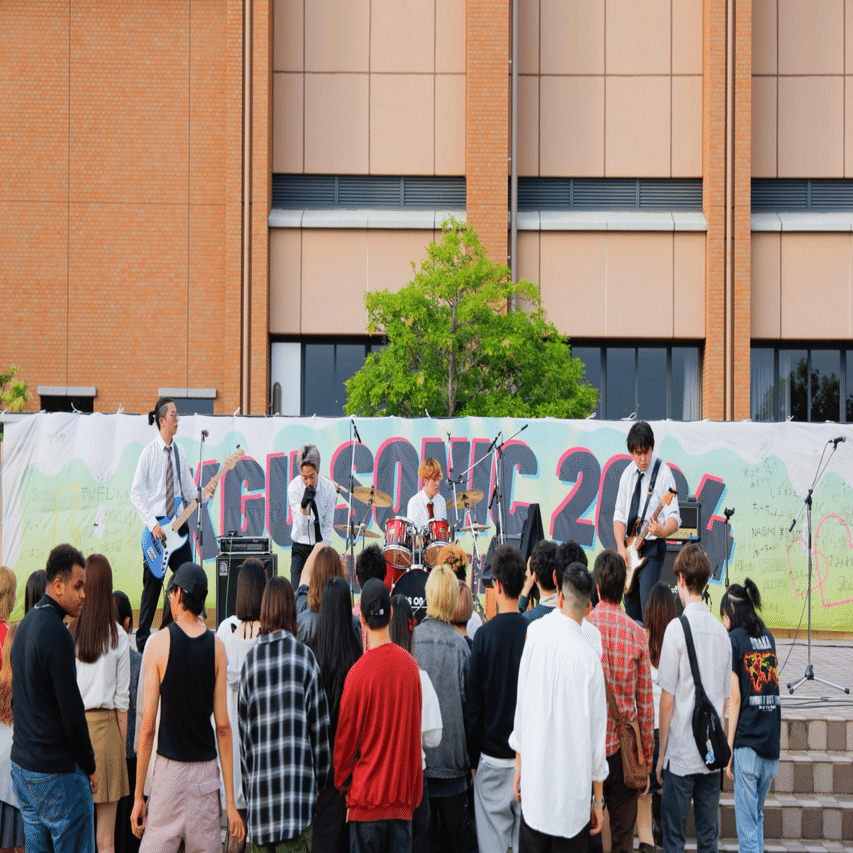 外大祭2024】模擬店や企画イベント、トークショー（pecoさん）などを