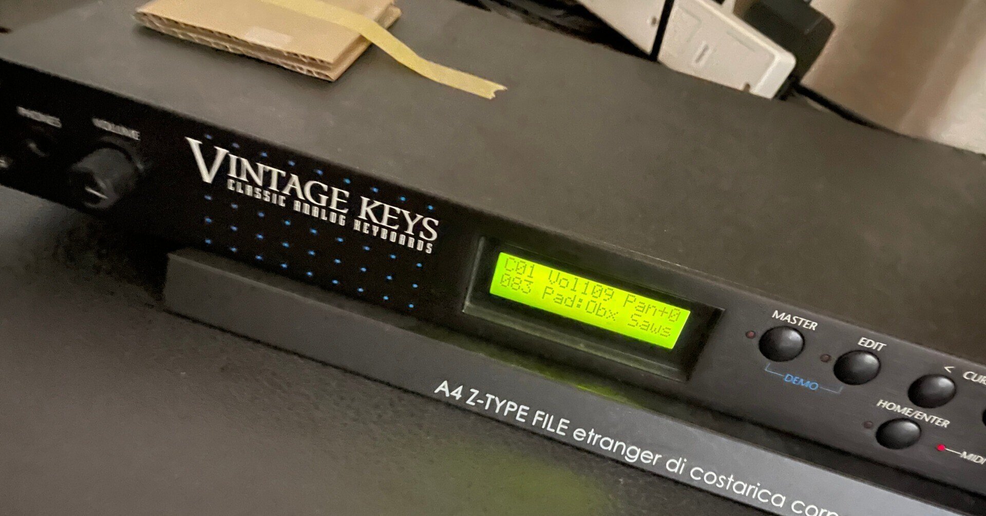 E-MUのVintage Keysを今更愛でる。|佐々木陵史郎 E-MUのVintage Keysを今更愛でる。|佐々木陵史郎