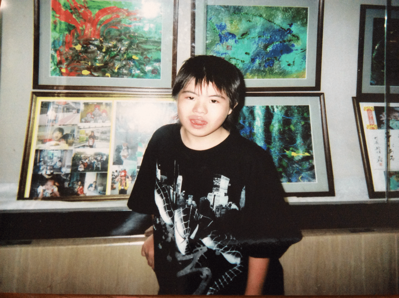 沖縄のピカソ小波津有希」幸運を呼ぶダウン症画家です。有希の歩み