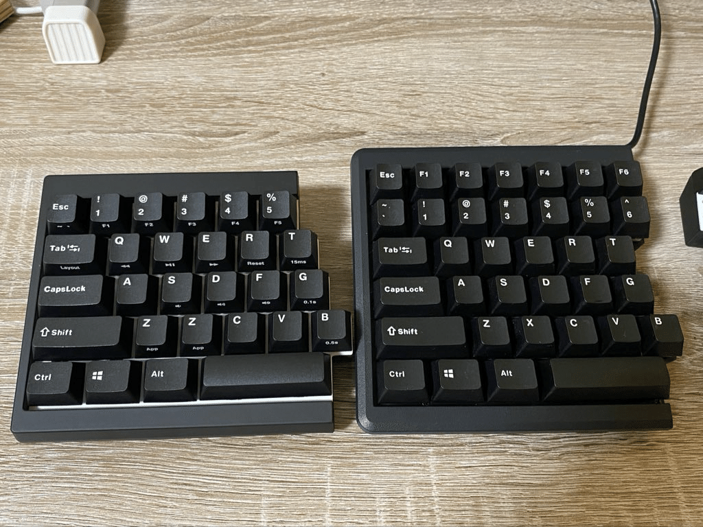 そうだ、キーボード割ろう|花外知人(かがいちと) そうだ、キーボード割ろう|花外知人(かがいちと)