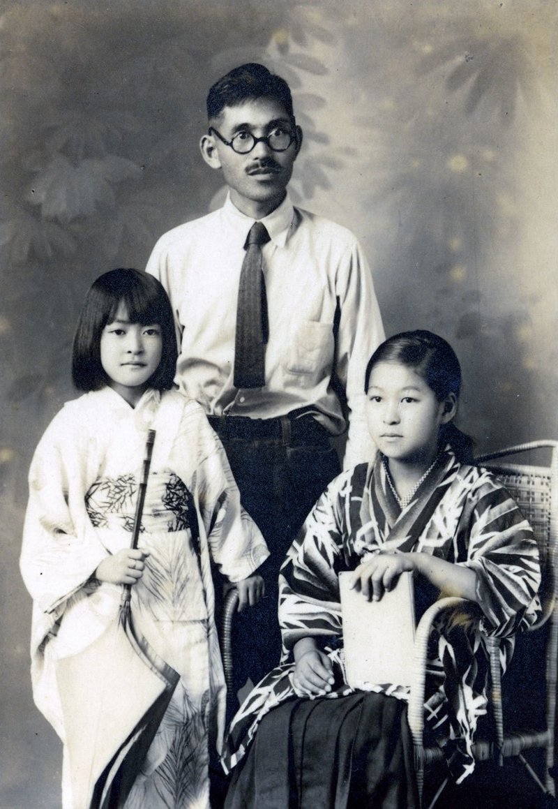 帰国後の曽祖父一家 日本でも写真を撮る Abetomo Note 帰国後の曽祖父一家 日本でも写真を撮る Abetomo Note