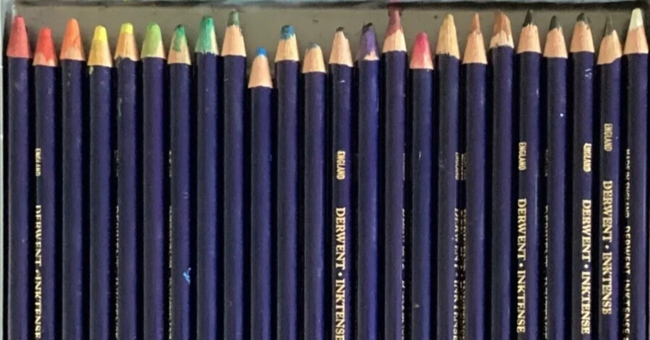 筆で描きたくなる色鉛筆 DERWENT INKTENSE PENCIL｜きまだへくこ