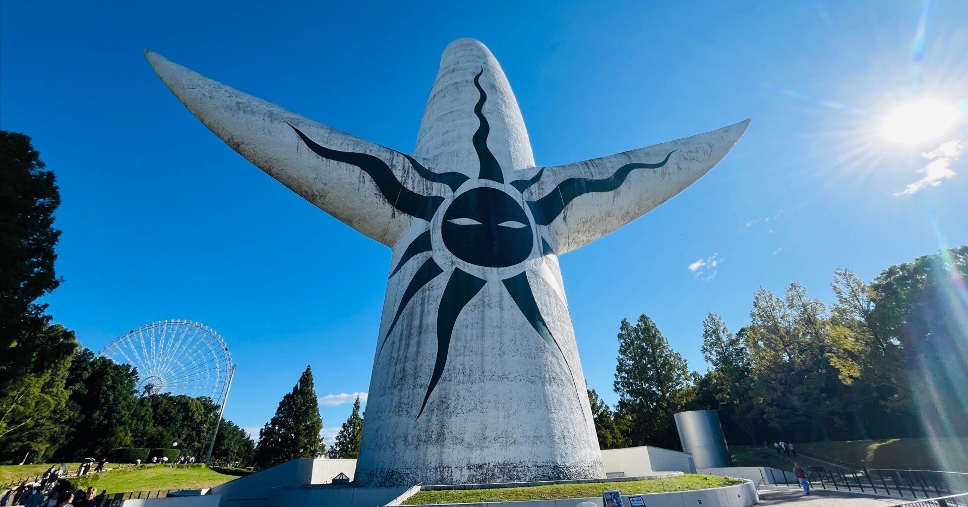 旅＃06】「太陽の塔って中入れるん？」｜にこ｜全47都道府県制覇！