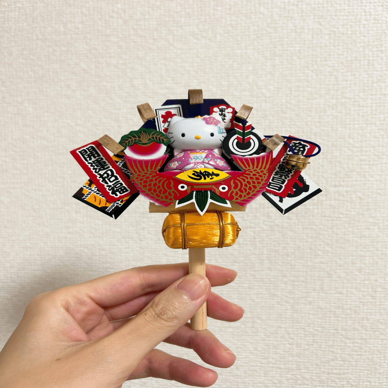 推しがキティちゃんの人間が酉の市に行って、ミラクルKawaii熊手を