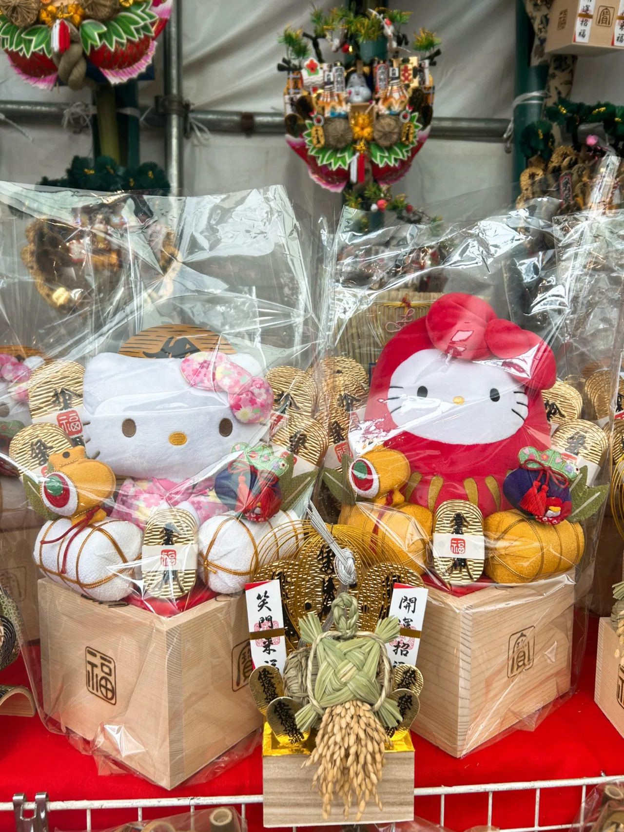 推しがキティちゃんの人間が酉の市に行って、ミラクルKawaii熊手を