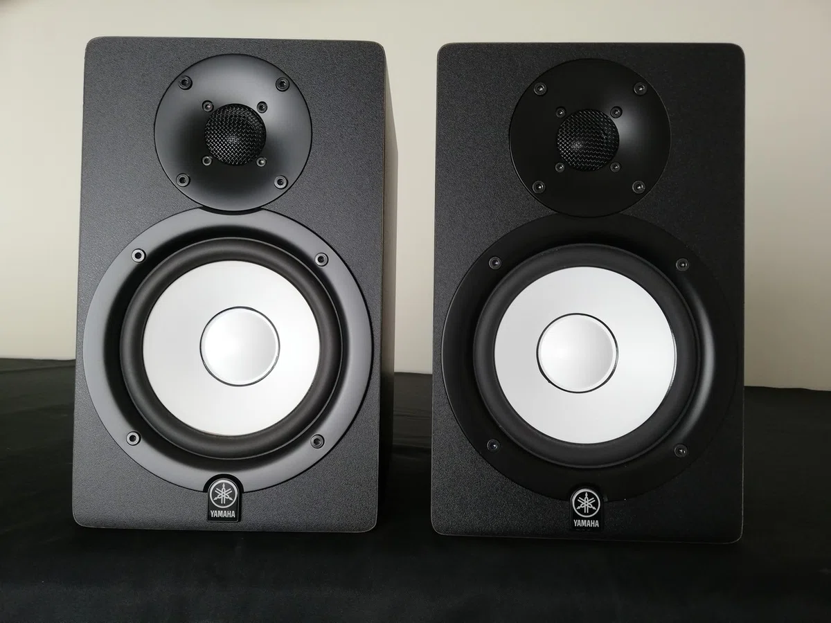 奇跡の美品】YAMAHAスピーカー“NS-10MT” （NS-10M PRO - 展示 
