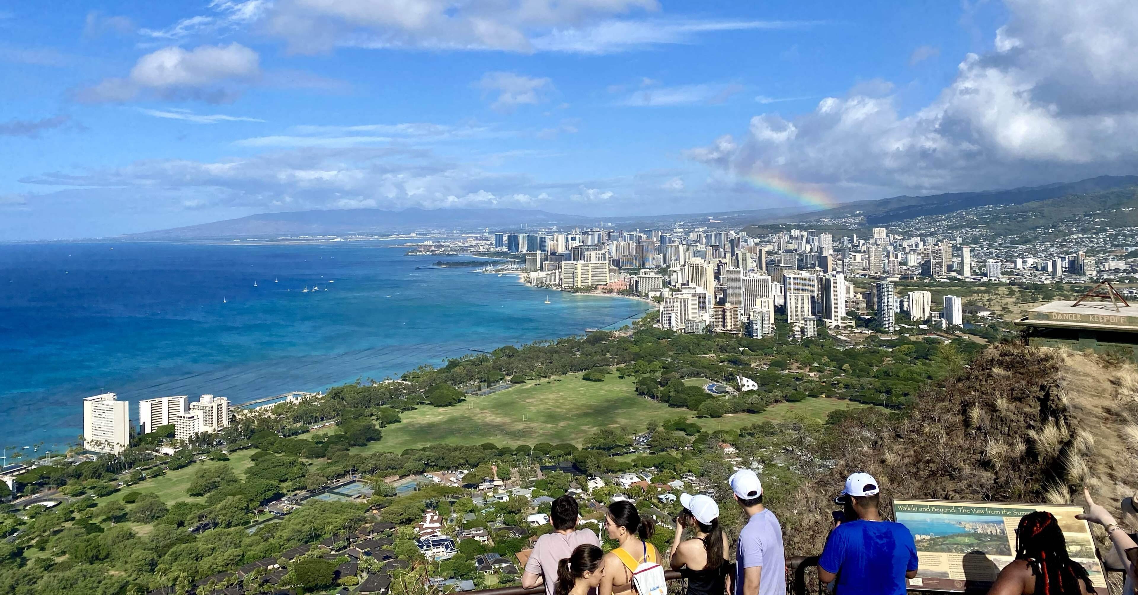 ダイヤモンドヘッドへ！｜建築好きOLの旅の記録