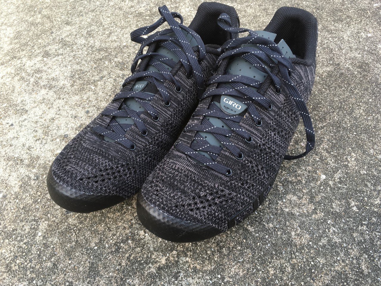 Giro Empire E70 Knit シューズ ネイビー系 IMG_3565.jpg