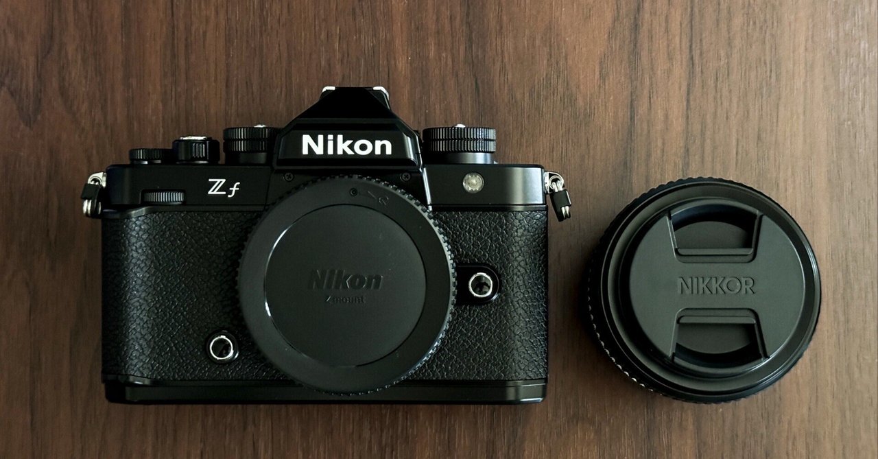 Nikon Zf ストラップとSDカードとレリーズボタン付き Nikon Zf Nikon Zf ストラップとSDカードとレリーズボタン付き Nikon Zf
