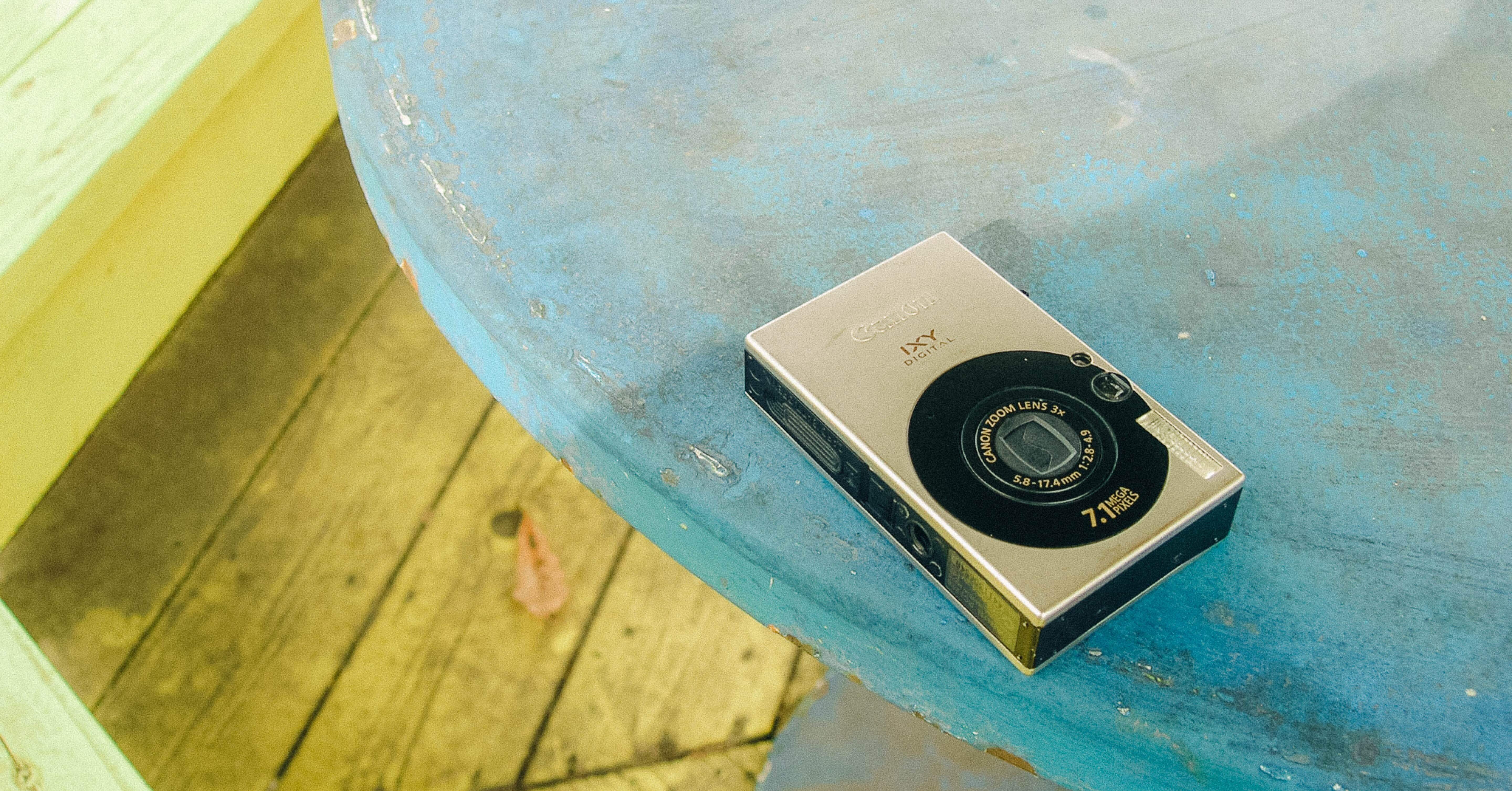 人気のオールドデジカメ Canon IXY digital10｜アユリカ