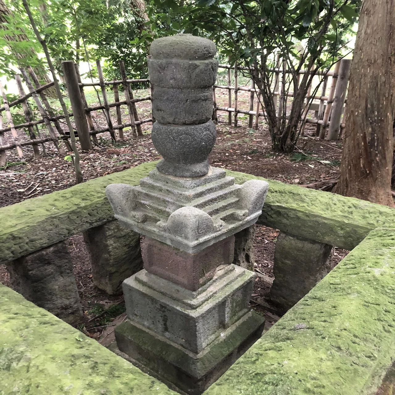 雑記：鴻巣御所と御所塚｜綾