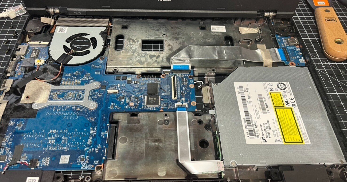 ジャンクパソコンPC-VKT16XZG5が本当のゴミに?(前編) #目標に向かう ジャンクパソコンPC-VKT16XZG5が本当のゴミに?(前編) #目標に向かう