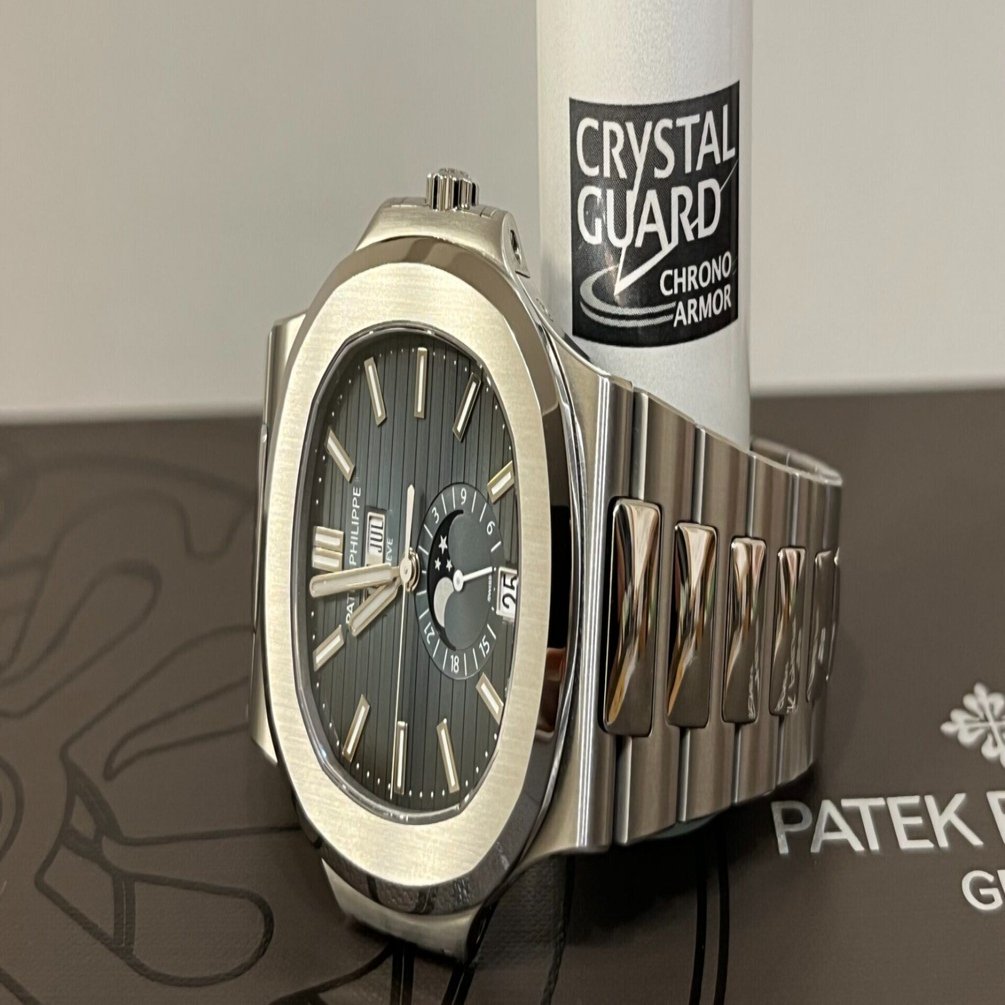 3年以上使った正直レビュー】クリスタルガード・クロノアーマーはお