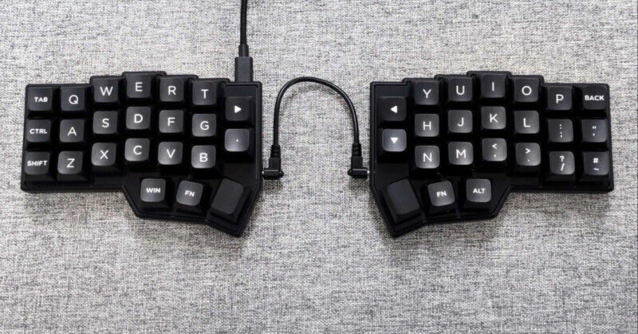 自作キーボード入門にオススメすぎるCorne V4について|ラクダエン 自作キーボード入門にオススメすぎるCorne V4について|ラクダエン