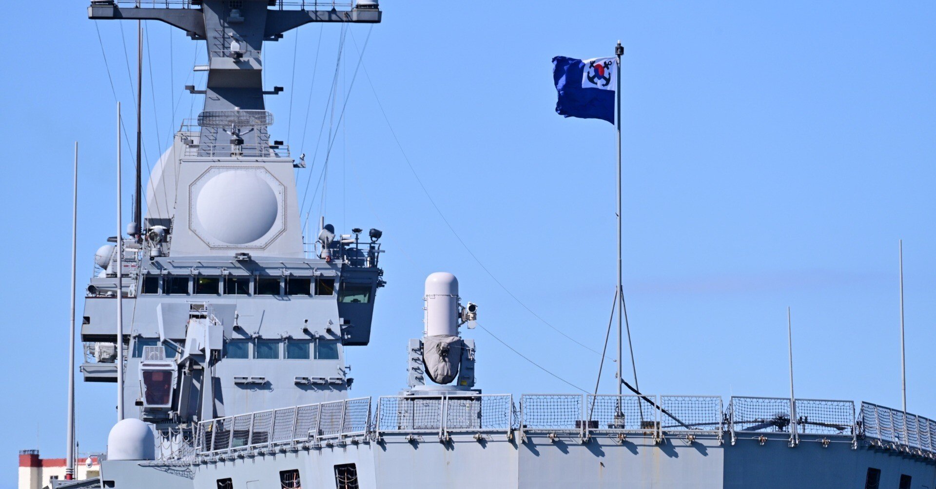 韓国海軍、海上自衛隊横須賀基地に入港｜ユキカゼ（深水千翔）