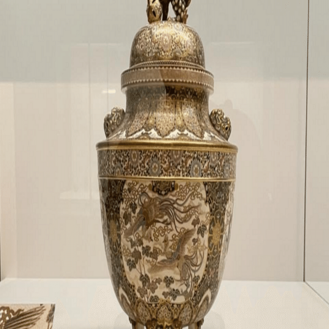 東京国立博物館で錦光山宗兵衞作「色絵金欄手鳳凰文飾壺」がご覧になれ