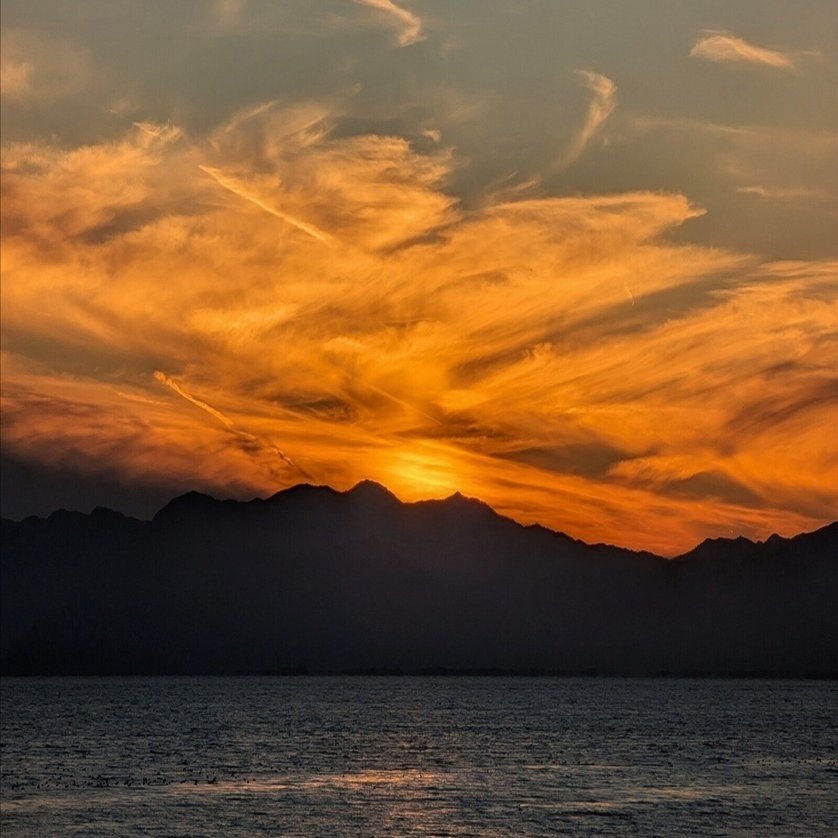 びわ湖の夕日 マジックアワーって何だ？｜annon